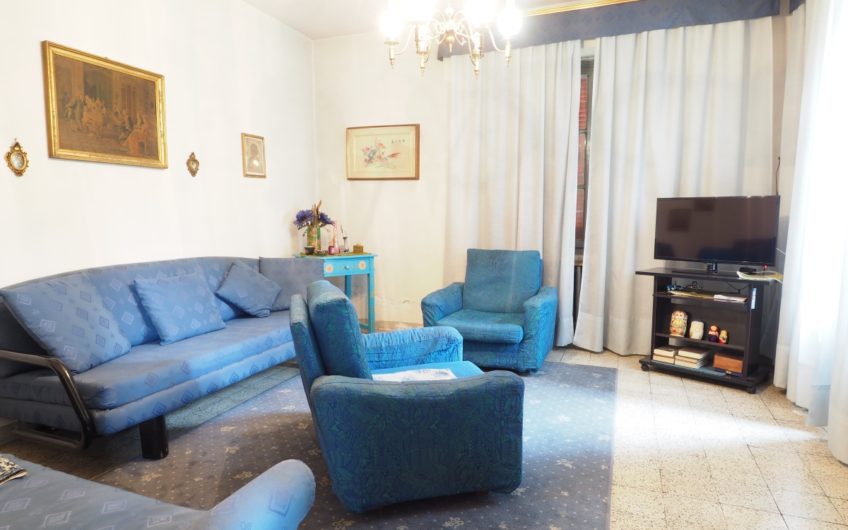 Proprietà: Casa, Rustico e 1500 mq di terreno!