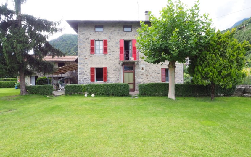 Proprietà: Casa, Rustico e 1500 mq di terreno!