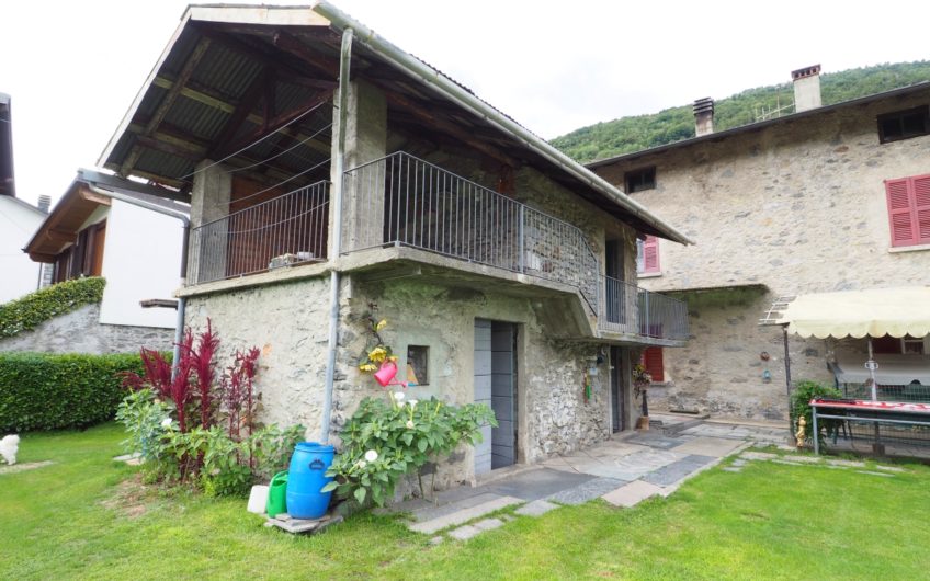 Proprietà: Casa, Rustico e 1500 mq di terreno!