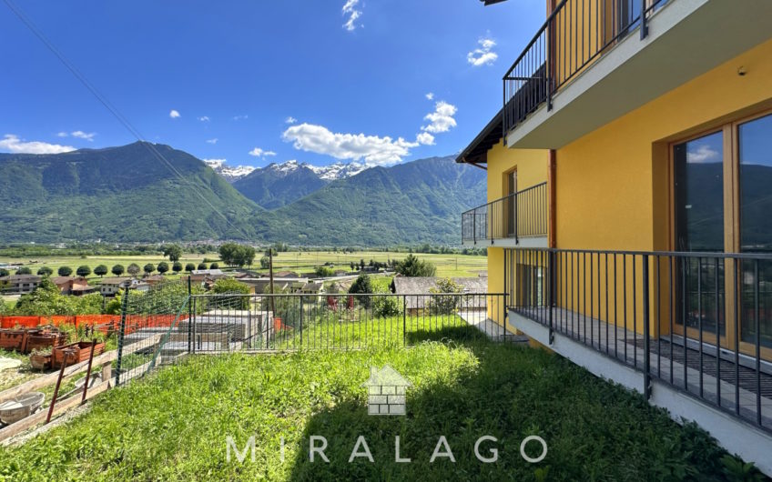 DUBINO Villetta con giardino e due box!