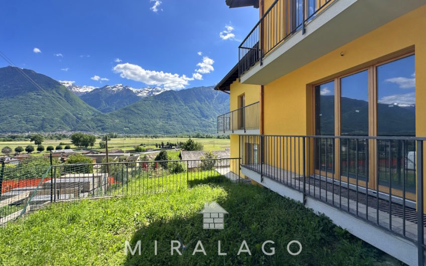 DUBINO Villetta con giardino e due box!