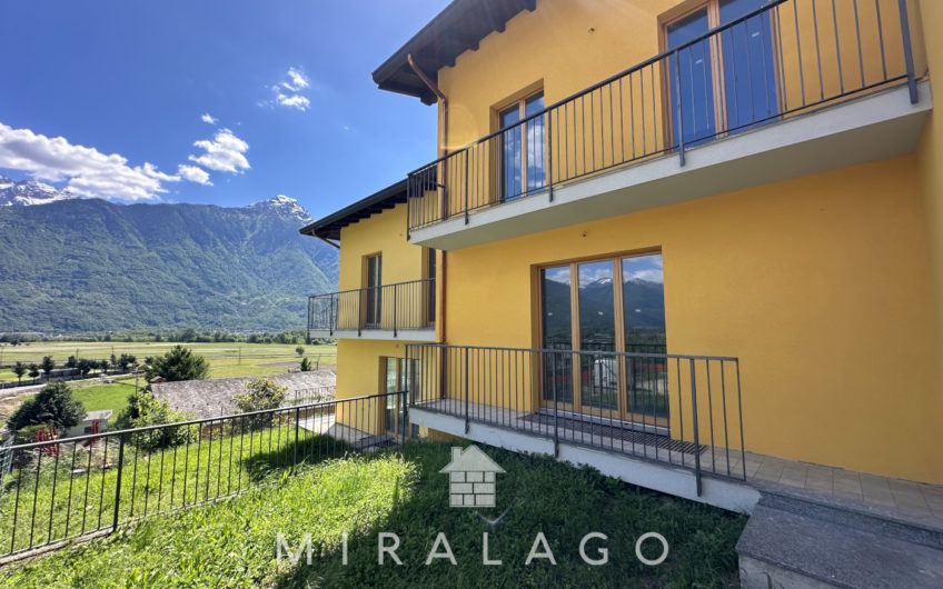 DUBINO Villetta con giardino e due box!