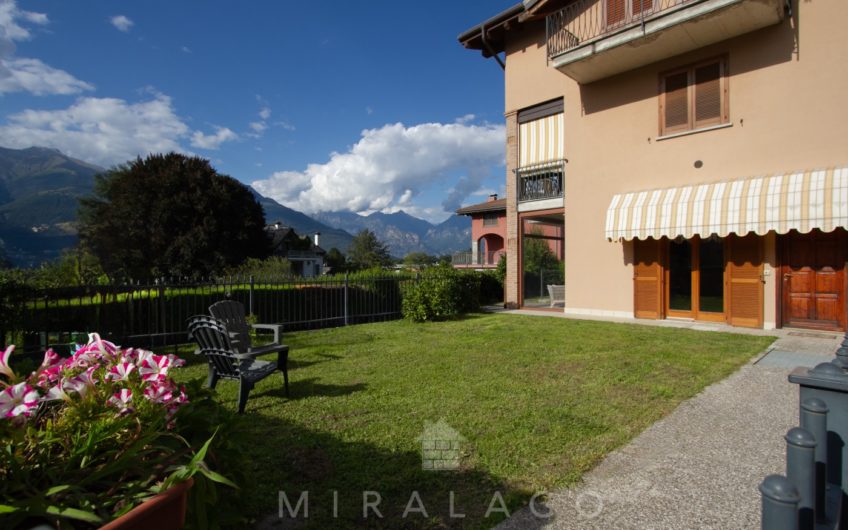 COLICO Trilocale con giardino, taverna e box