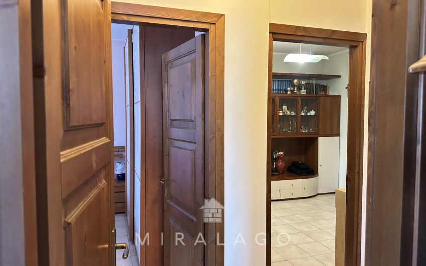 COLICO centro, trilocale con box