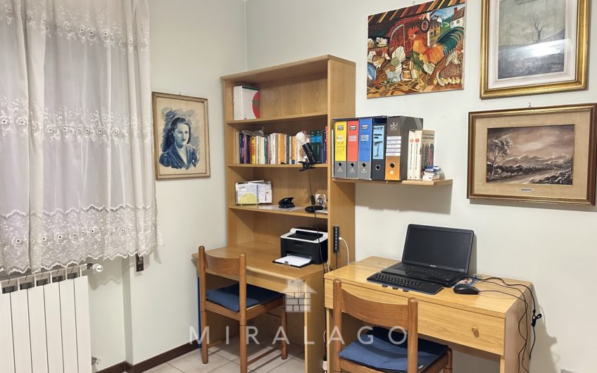 COLICO centro, trilocale con box