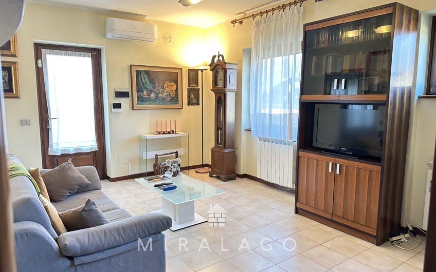 COLICO centro, trilocale con box