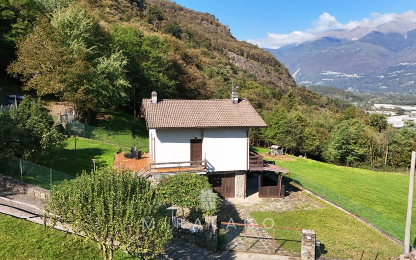 PIANTEDO Villetta indipendente con giardino