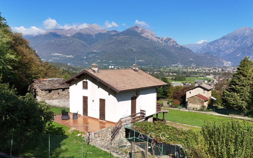 PIANTEDO Villetta indipendente con giardino