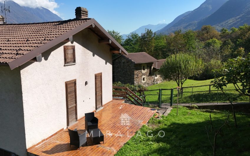 PIANTEDO Villetta indipendente con giardino