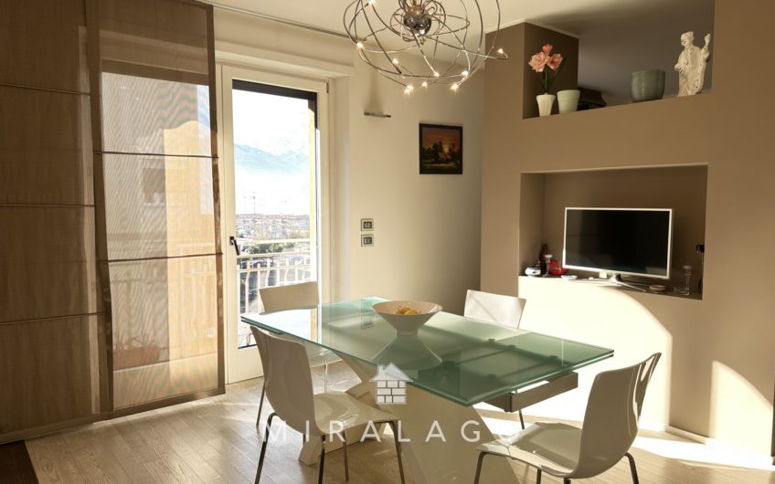 COLICO Centro, Trilocale di 100mq vista lago