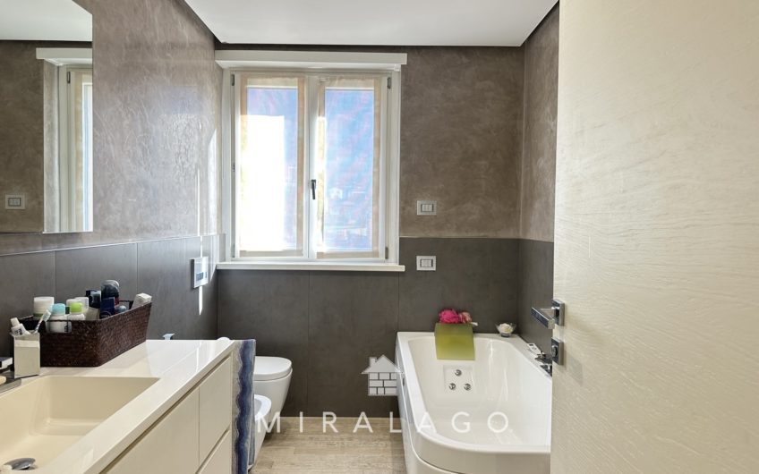 COLICO Centro, Trilocale di 100mq vista lago