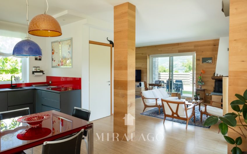 COLICO Villa indipendente a 300mt dal lago