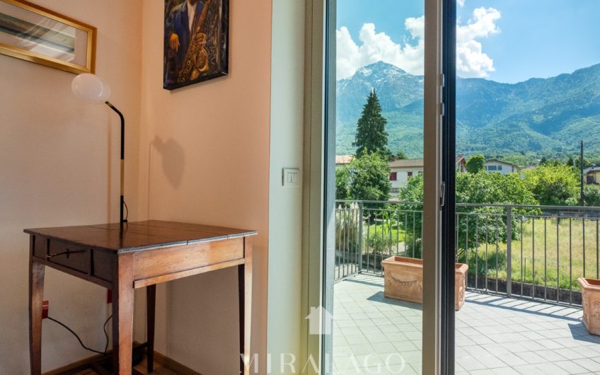 COLICO Villa indipendente a 300mt dal lago