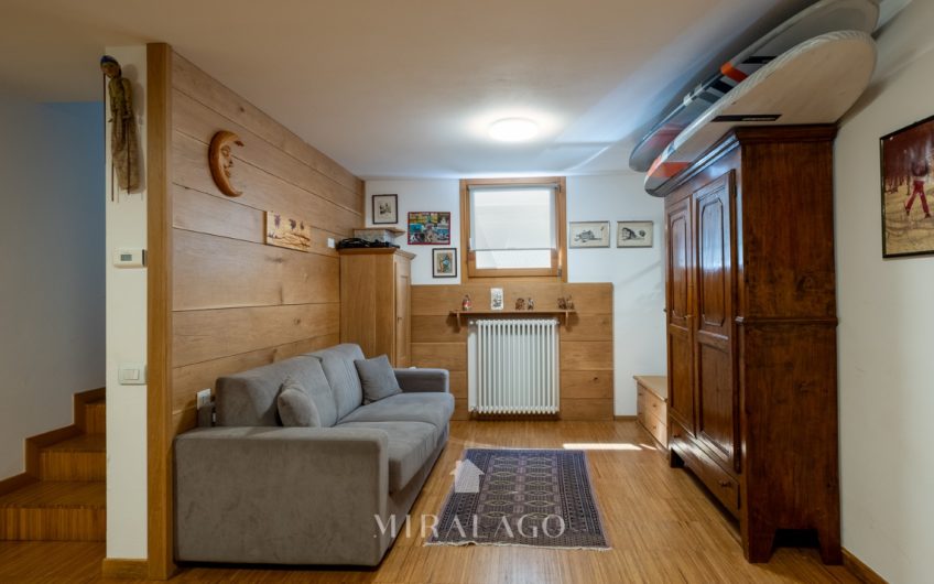 COLICO Villa indipendente a 300mt dal lago