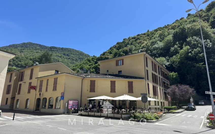 MORBEGNO Quadrilocale con terrazzi e box