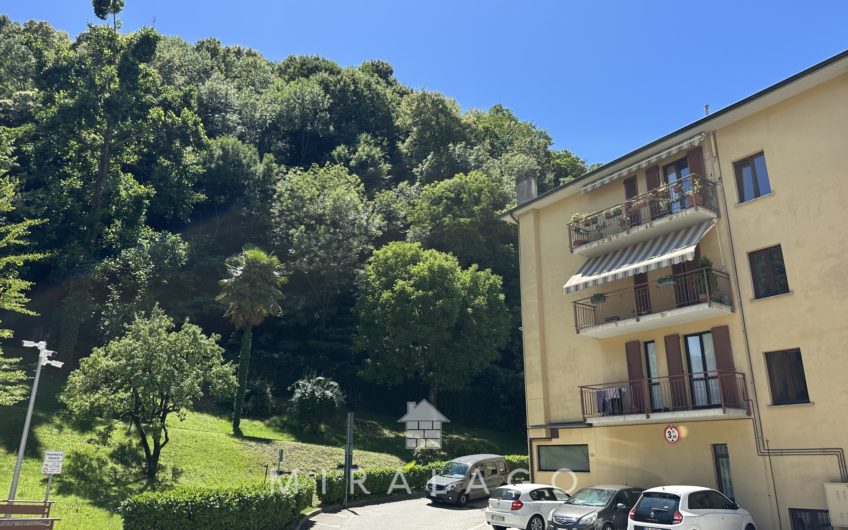 MORBEGNO Quadrilocale con terrazzi e box
