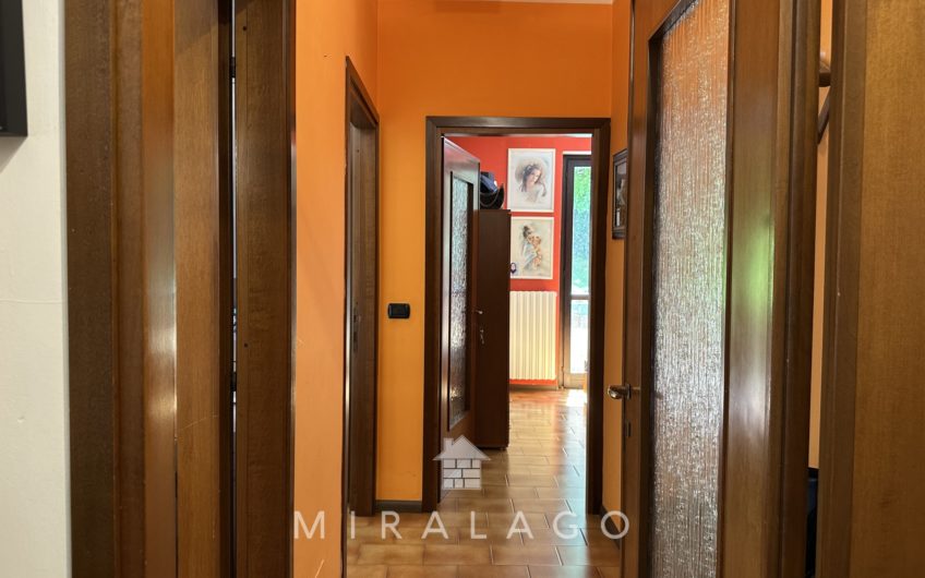 MORBEGNO Quadrilocale con terrazzi e box