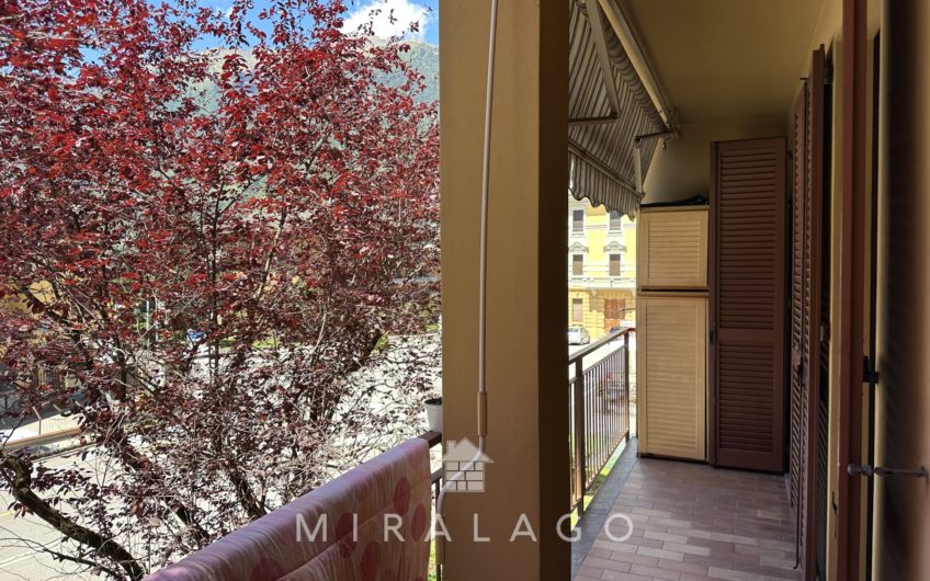 MORBEGNO Quadrilocale con terrazzi e box