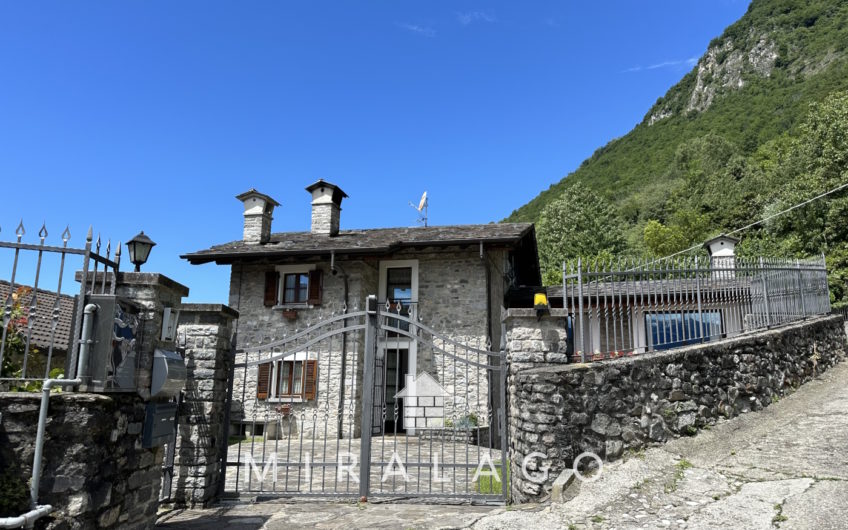 DUBINO Esclusiva proprietà di fine ‘800 – IN TRATTATIVA