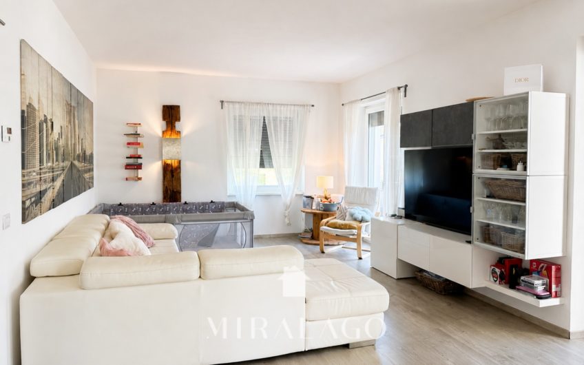 DUBINO Villa indipendente