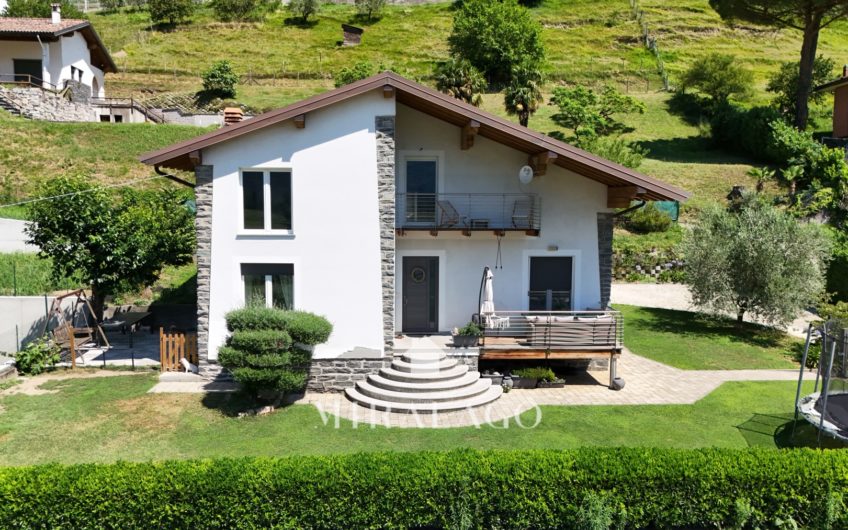 DUBINO Villa indipendente