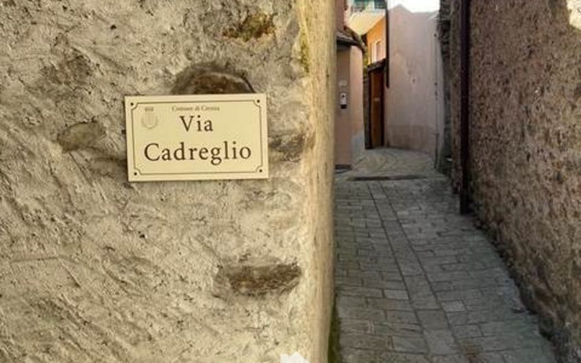 CREMIA Rustico