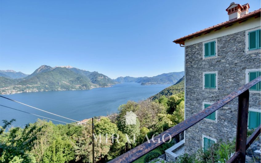 SAN SIRO Rustico vista lago, collinare