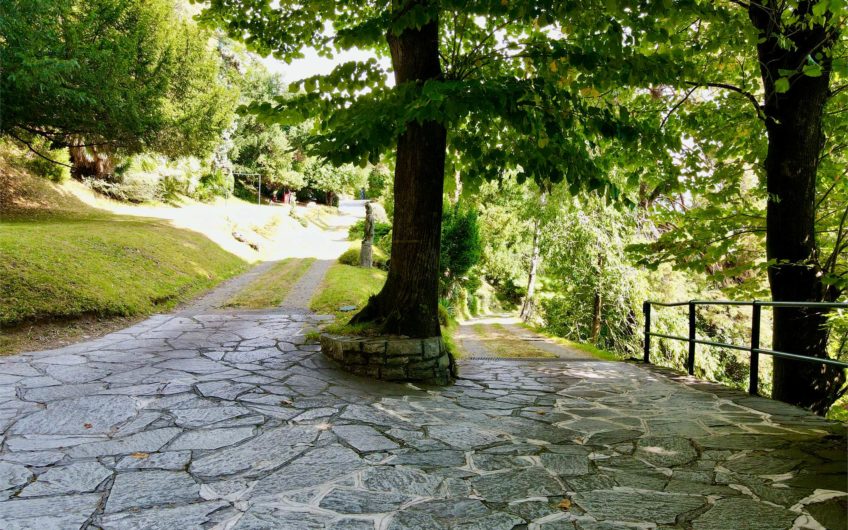GRIANTE Appartamento in villa d’epoca