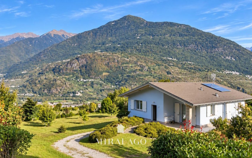 ALBOSAGGIA Villa indipendente immersa in 4500mq di splendido giardino