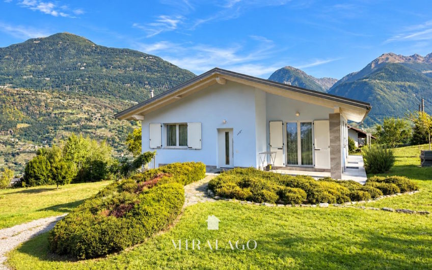 ALBOSAGGIA Villa indipendente immersa in 4500mq di splendido giardino