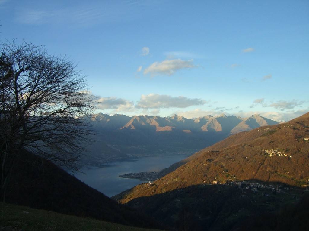 Case vendita varenna